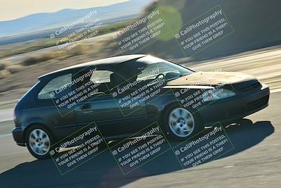 media/Dec-13-2025-Extreme Speed (Sat) [[d129ecb0b9]]/Beginner/Session 3 (Turn 5)/